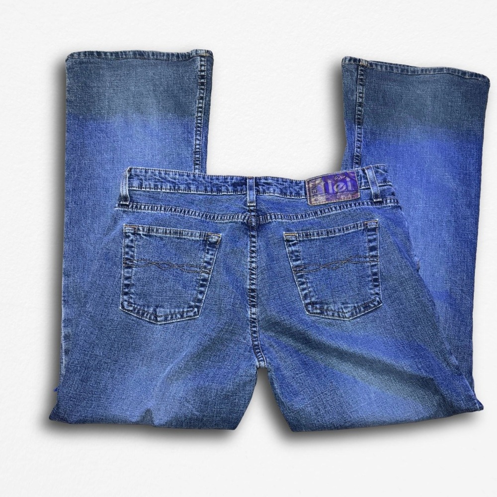 Vintage LEI Flare Leg Jeans Medium‎ Wash Denim Y2K Mid Rise Womens 34 Waist